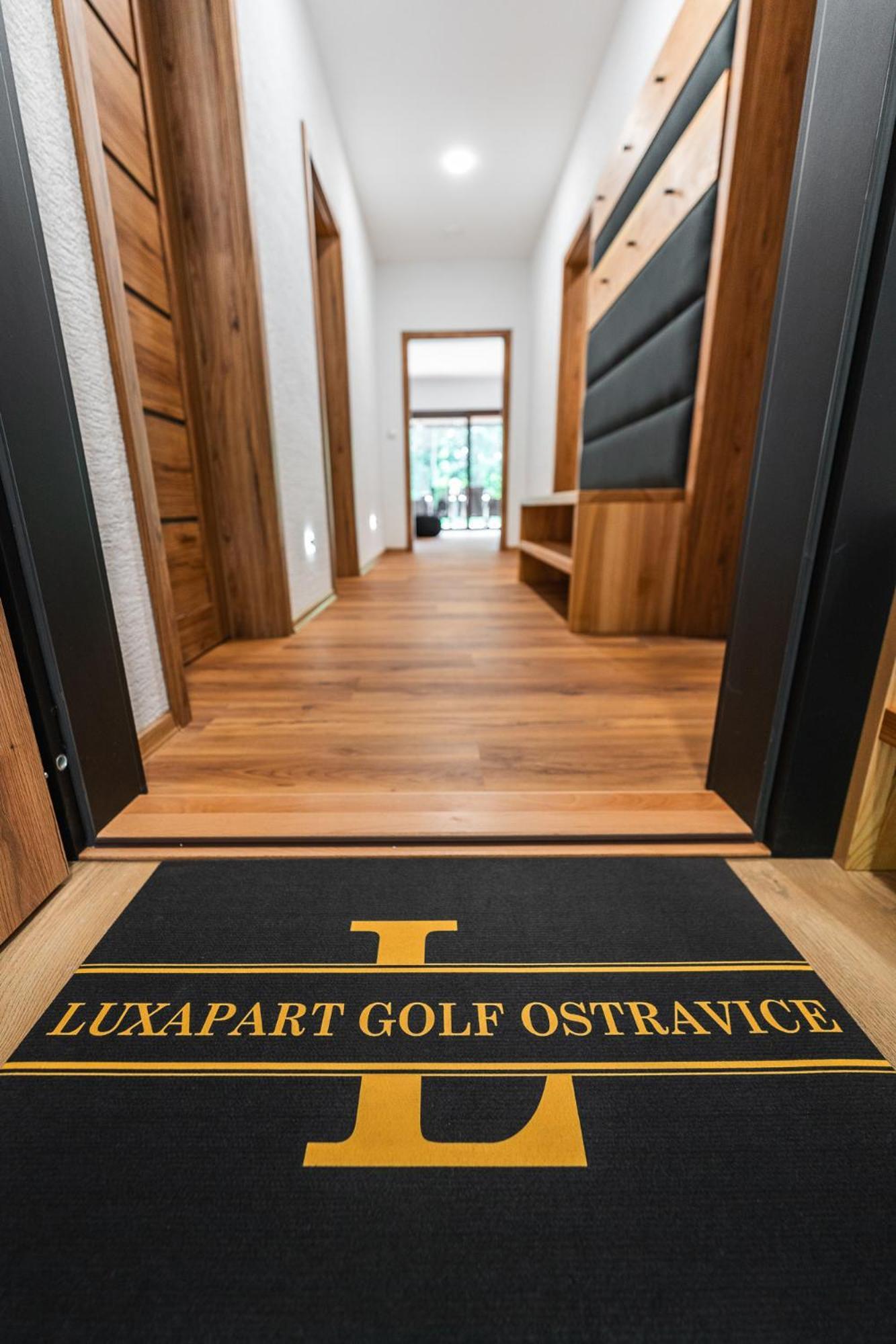 Luxapart Golf Ostravice Exteriér fotografie