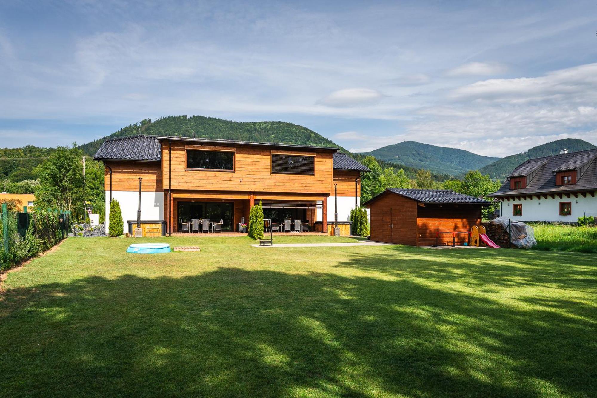 Luxapart Golf Ostravice Exteriér fotografie